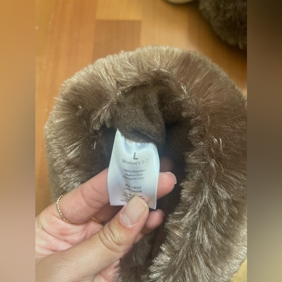 Moose slippers 🫎 - Picture 2 of 3